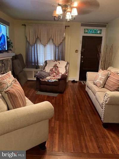 1st image of 2417 Penn Ave