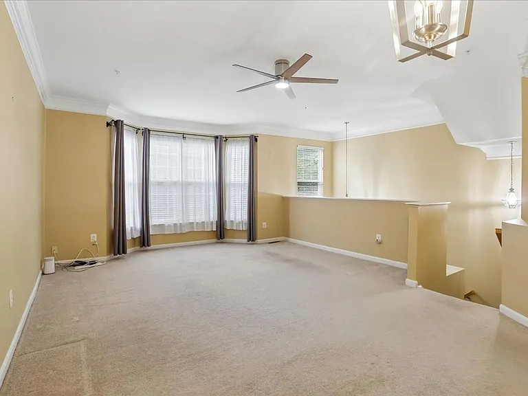 2943 Saint Helen Cir — Photo 6