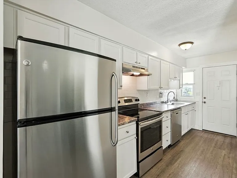 66 Applewood Dr #66 — Photo 9