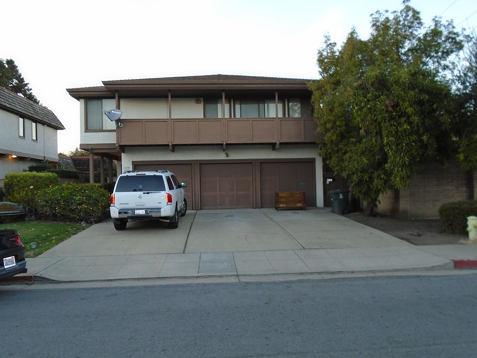 Home is in the rear-very private