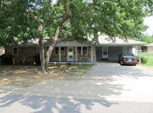 501 E Gum St, Russellville, AR 72802