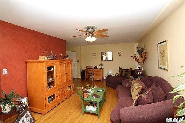 1st image of 1 E Broadway APT 4O
