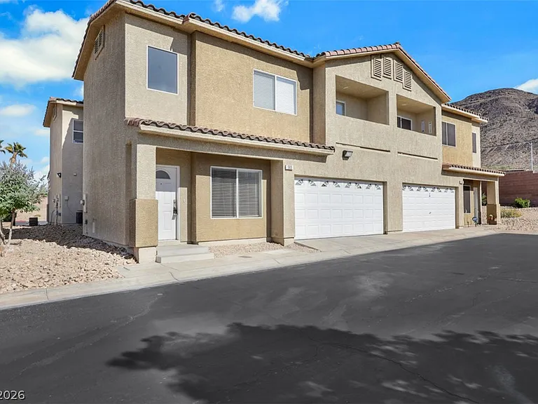 503 Lost Eagle Way — Photo 2