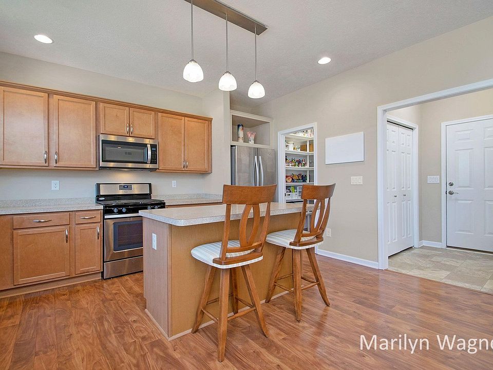 2nd image of 5823 Sage River Ct SW