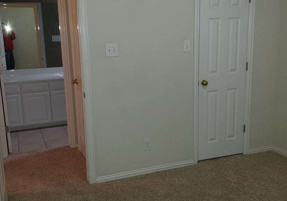 1st image of 3010 Rocky Creek Dr