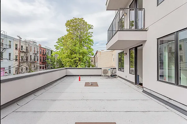 Rented by Brooklyn Group | media 2