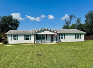 102 Rosa Lee Dr, Meridianville, AL 35759