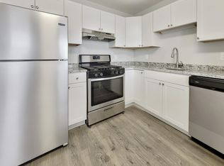 116 Falcon St #3, Boston, MA 02128