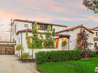 1238 Carmona Ave, Los Angeles, CA 90019