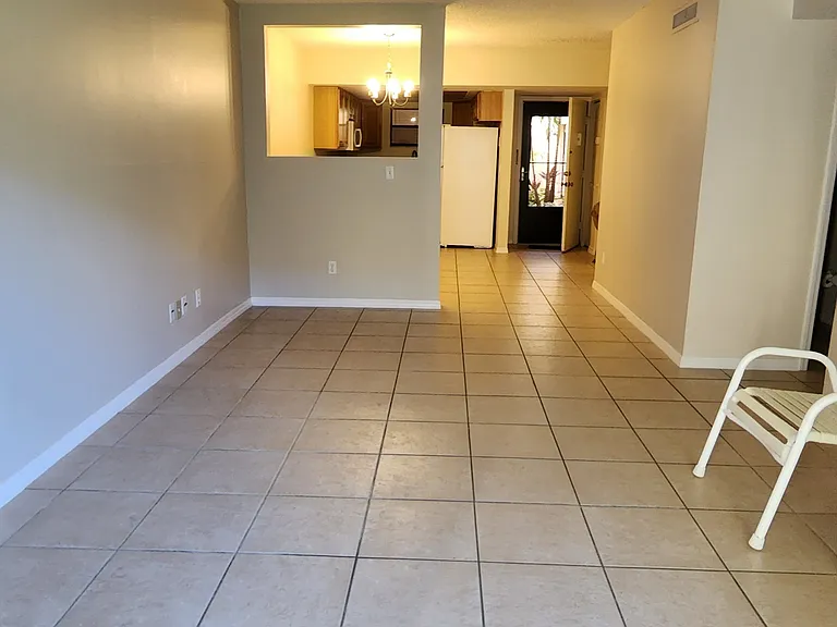 12491 McGregor Blvd #4 — Photo 5