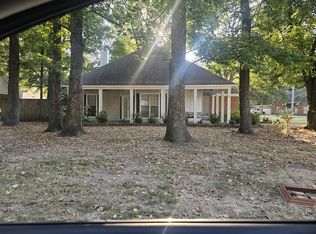 5778 Southridge Dr, Olive Branch, MS 38654