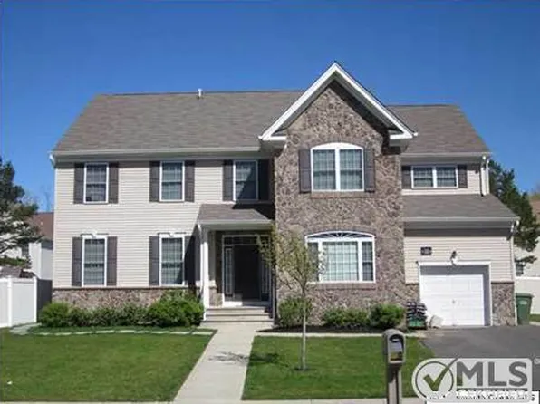 1163 Coughlin St, Lakewood, NJ 08701