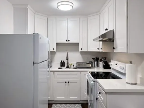 Roosevelt Ave Apartments, 2120 Roosevelt Ave #4, Berkeley, CA 94703