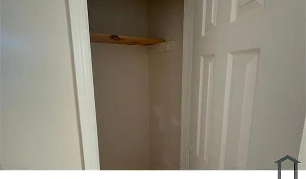 1146 Fteley Ave #2F — Photo 5