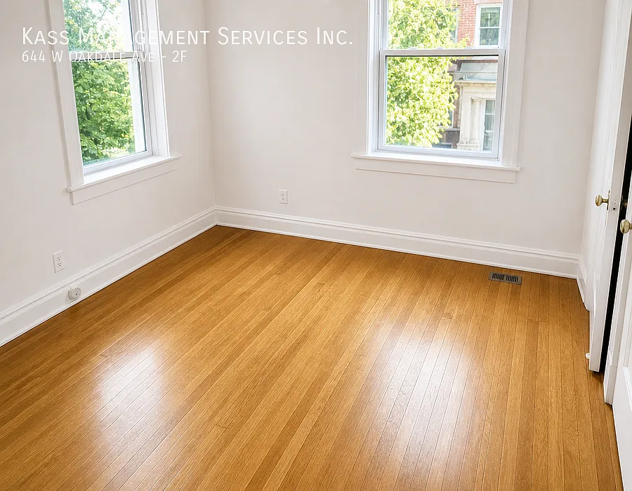 Building Photo - 644 W Oakdale Ave #2F