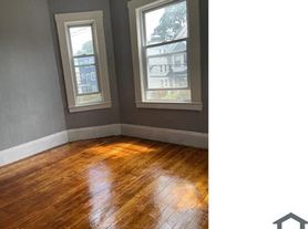 112 Webster St, Malden, MA