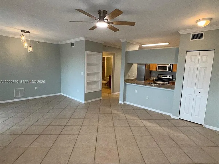 6482 Emerald Dunes Dr #303 — Photo 3