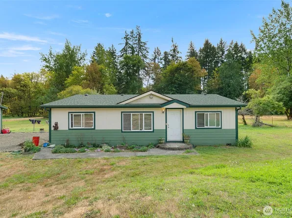 208 W Orchard Street, Oakville, WA 98568