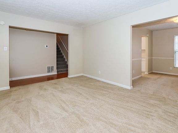 5th image of 639 Fair Harbor Dr