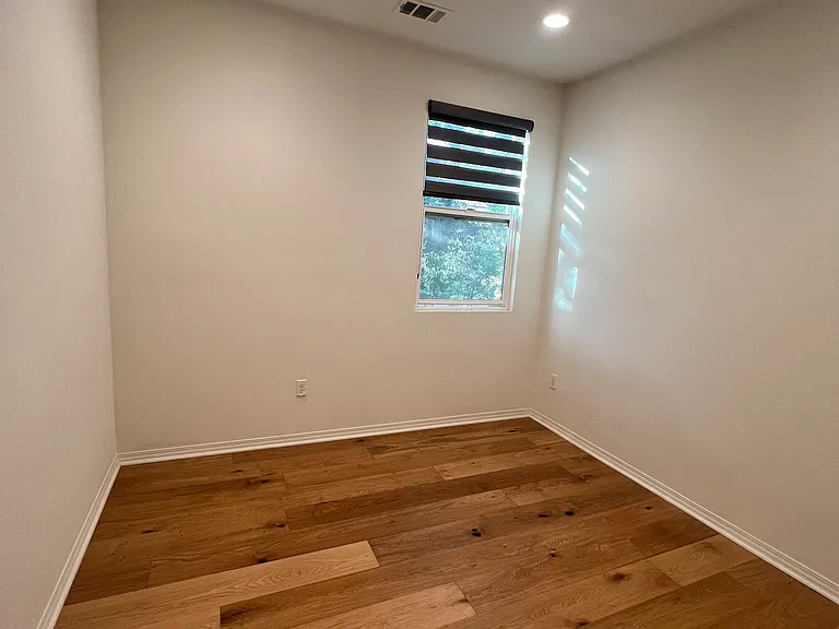 302 S Arroyo Dr #B — Photo 6