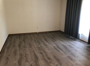 507 Hills Ln #511, Albert Lea, MN 56007