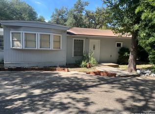 7411 Gregory Cir, San Antonio, TX 78257
