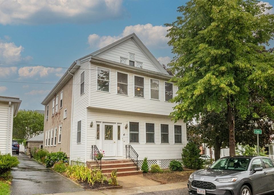 1st image of 3 Clayton St Unit 3
