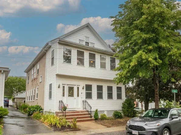 3 Clayton St Unit 3, Watertown, MA 02472