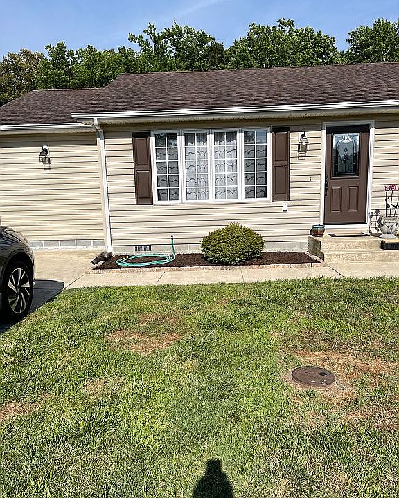 2nd image of 156 Honey Brook Ln