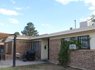 10344 Darin Rd, El Paso, TX 79925