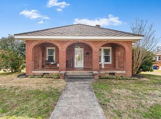 110 Draper St, Ninety Six, SC 29666