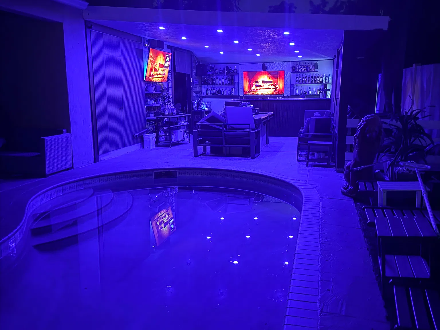 4 bed, 3.5 bath, 2600 sqft, $5,500 — Photo 3