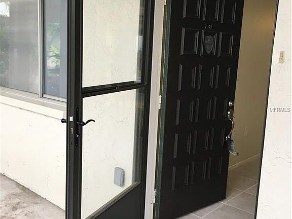 2nd image of 1001 Pearce Dr Unit 105