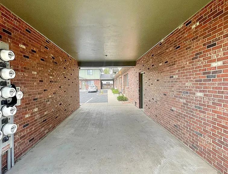 10945 W 44th Ave — Photo 18