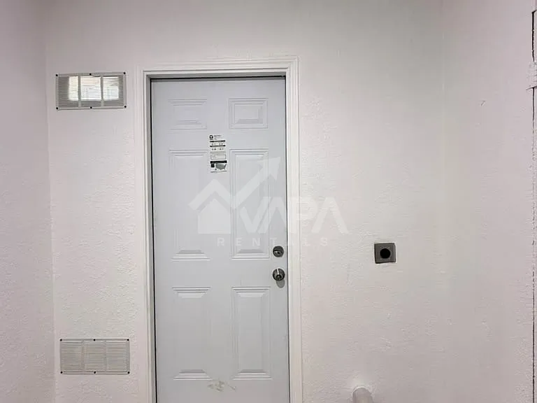 12400 Welcome Dr — Photo 17