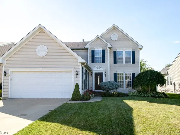1527 Greenfield Ln, Painesville, OH 44077
