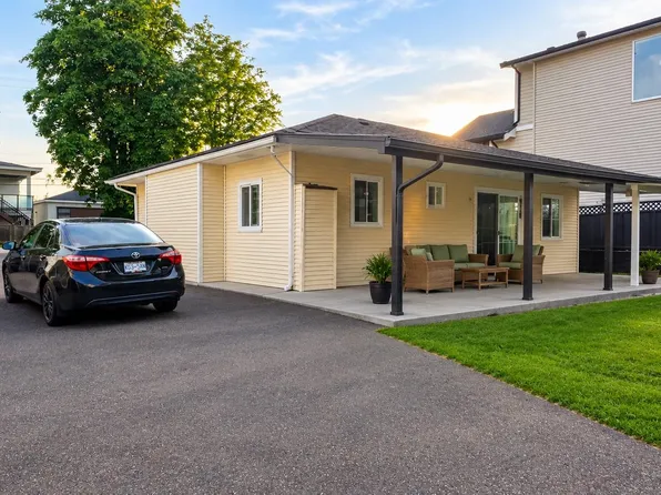 309 Johnston St, New Westminster, BC V3M 5H4