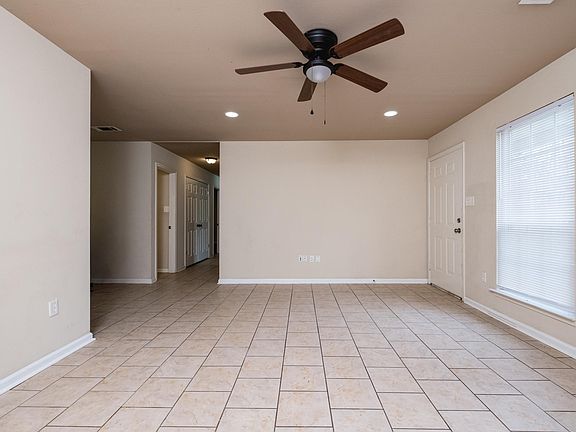 5th image of 2424 Whispering Pine Rd