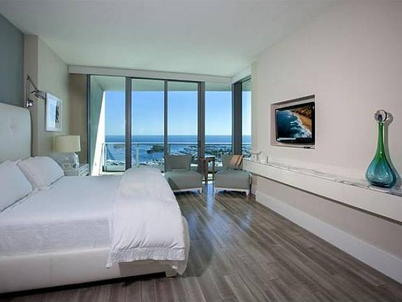 2nd image of 2627 Bayshore Dr #1902