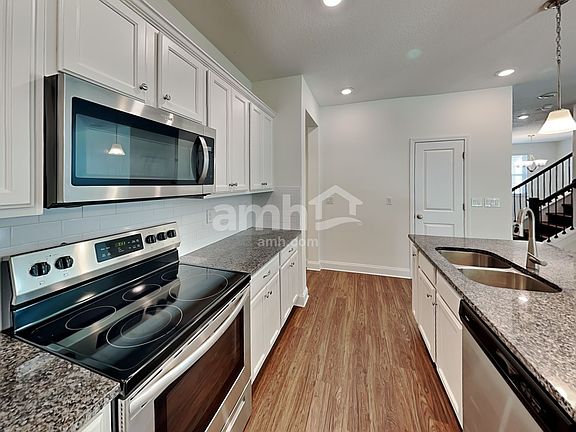 3rd image of 58 Fornells Way