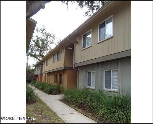 1st image of 1800 Park Ave APT 352