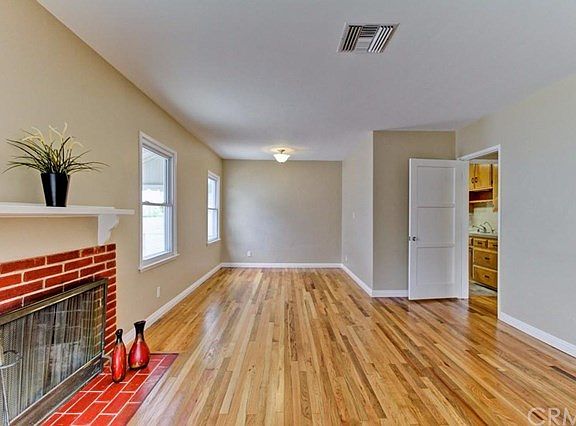 4th image of 648 N Poplar Ave