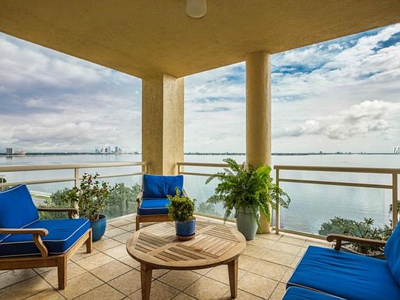 5th image of 4201 Bayshore Blvd Unit 703