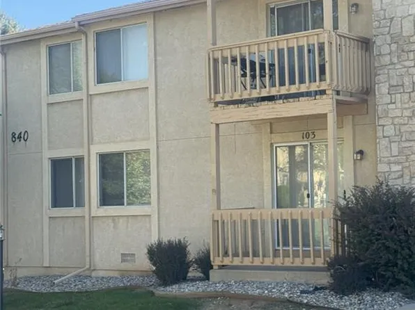 840 Tenderfoot Hill Rd APT 103, Colorado Springs, CO 80906