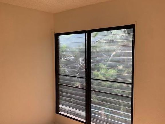5th image of 87-130 Helelua St APT E303