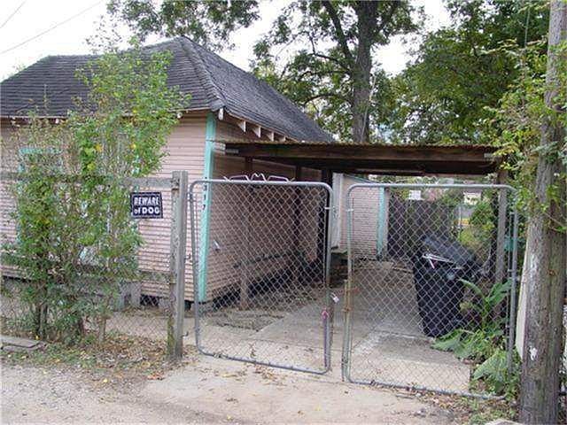 2nd image of 1317 Winter St