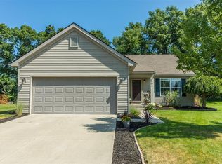 404 Lydia Ln, Linden, MI 48451