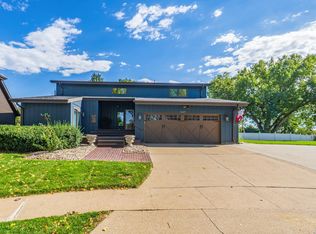 1621 Hiawatha Trl, Sioux City, IA 51104