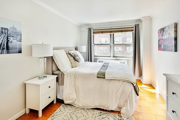 Sold by Compass | media 5