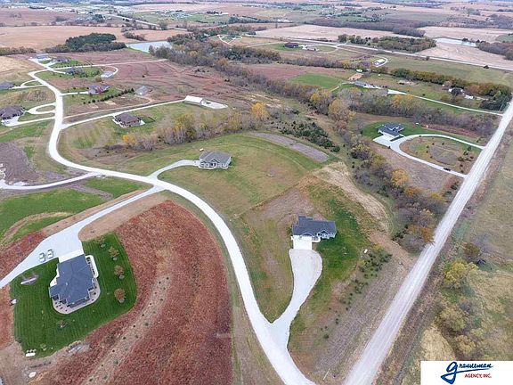 5th image of 485 Hartley Dr